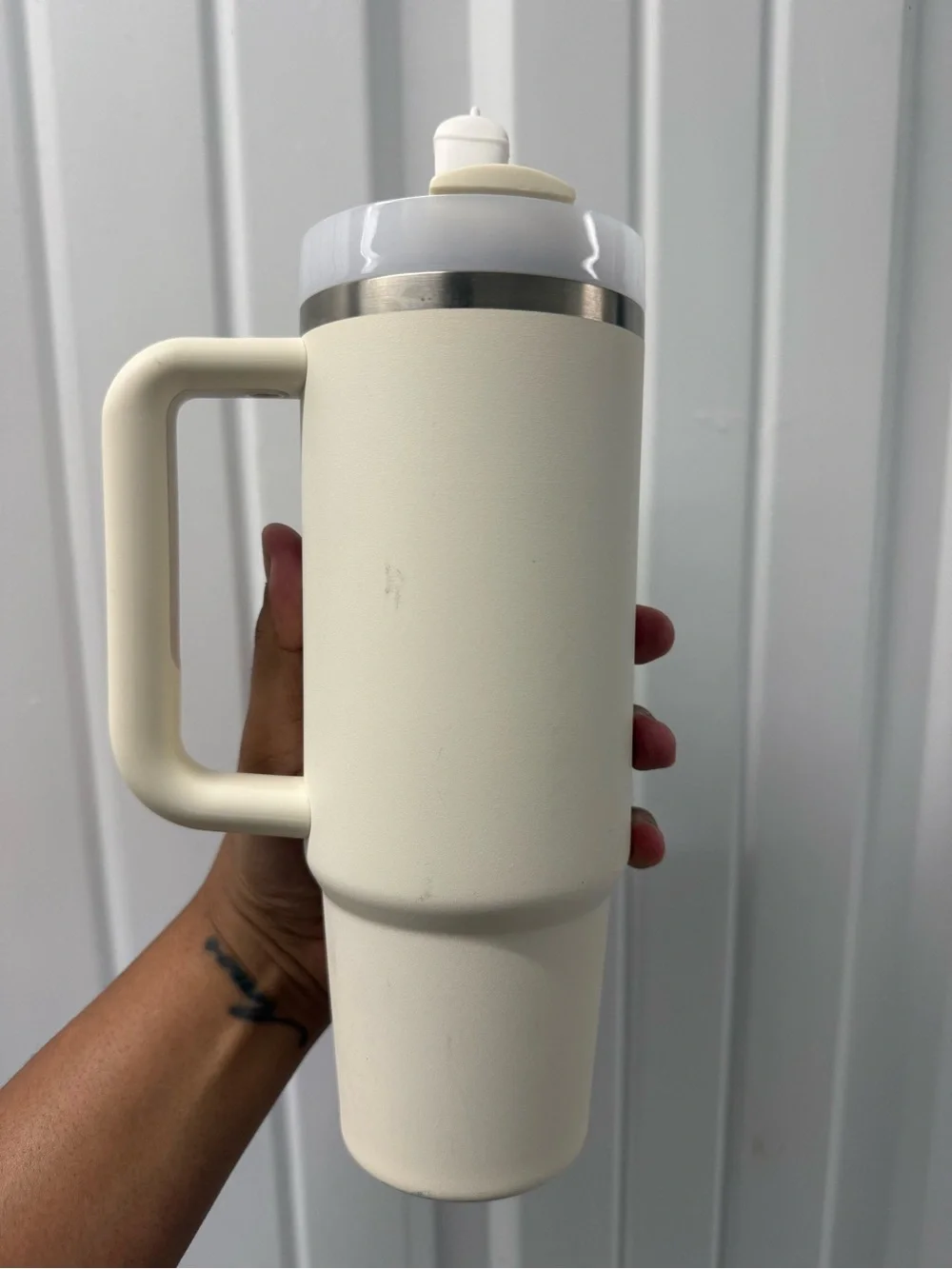 Cream Stanley cup with boba straw topper